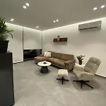 Mall View Modern Penthouse Apartamento
