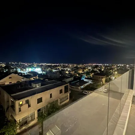 Mall View Modern Penthouse Larnaca