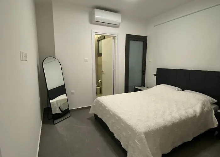 Mall View Modern Penthouse Apartmán Larnaca